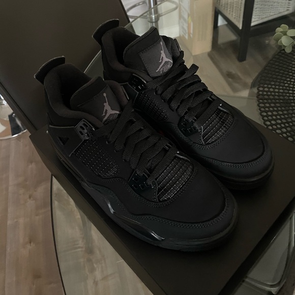Jordan 4 Retro Black Cat (2020) GS - Picture 5 of 8